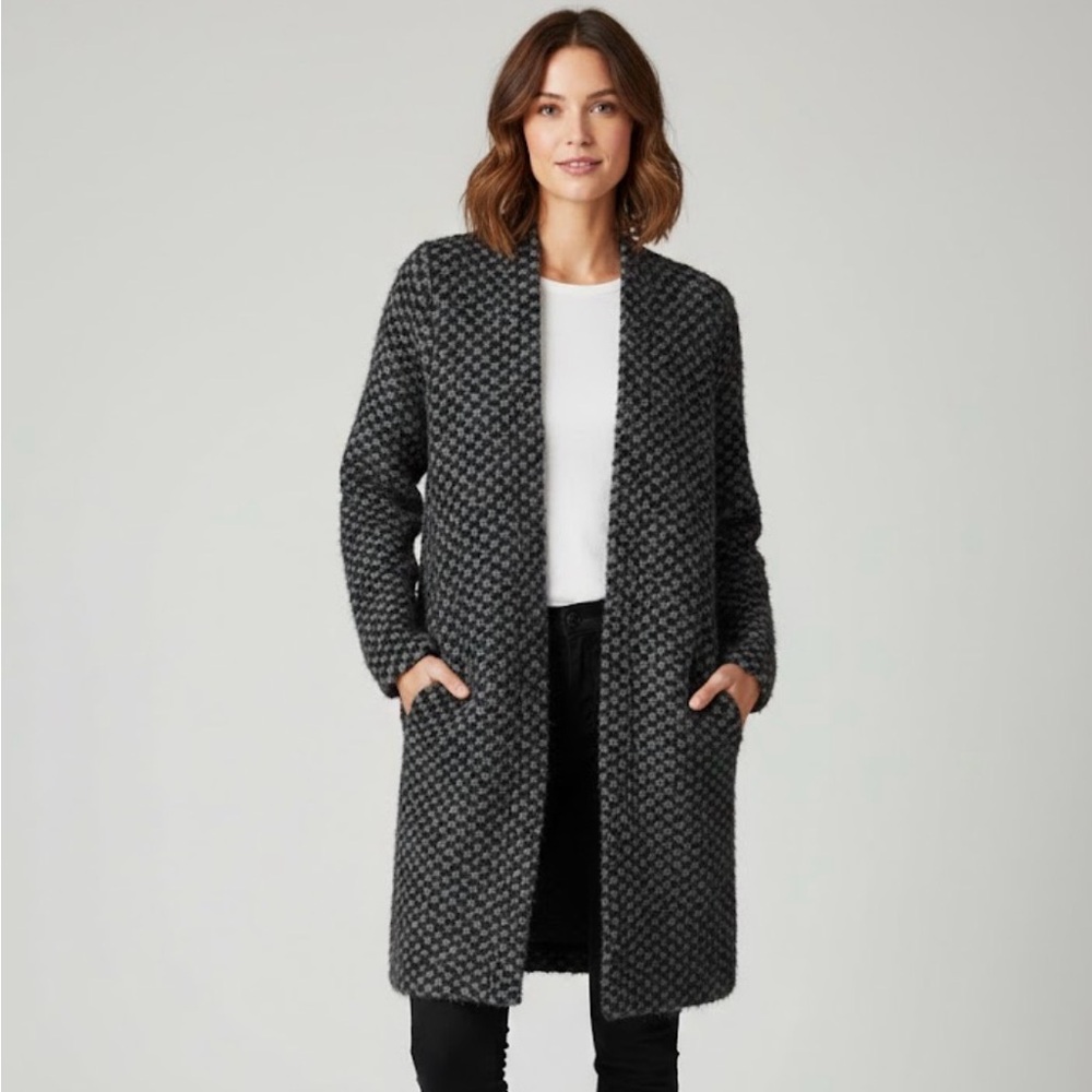 🇨🇦 Bodybag By Jude Lightweight Coat